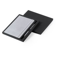 Presentask med metallic konstläder anteckningsbok och rollerpenna