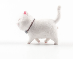 Vit katt kylskåpsmagnet - 45x40mm