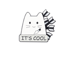 "It's cool" meme pin - Katt med pilar i ryggen 25x28mm