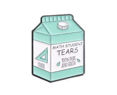 Mjölkkartong math student tears pin, turkosgrön