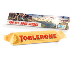 Mini Toblerone choklad med logotyptryck på banderollen